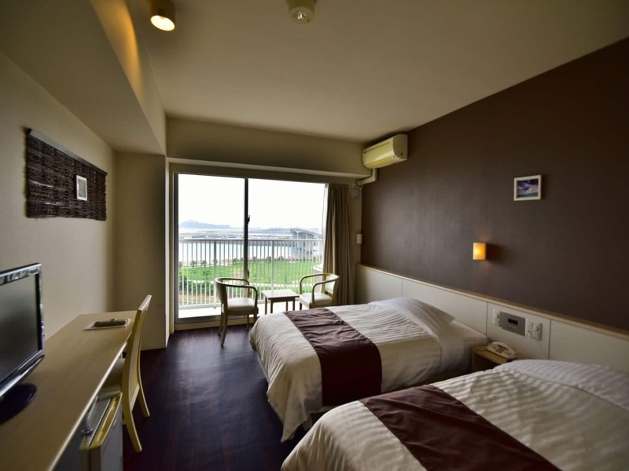 Hotel Gran View Garden Okinawa Tomigusuku Екстериор снимка