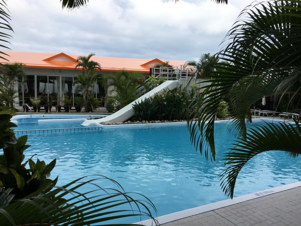 Hotel Gran View Garden Okinawa Tomigusuku Екстериор снимка