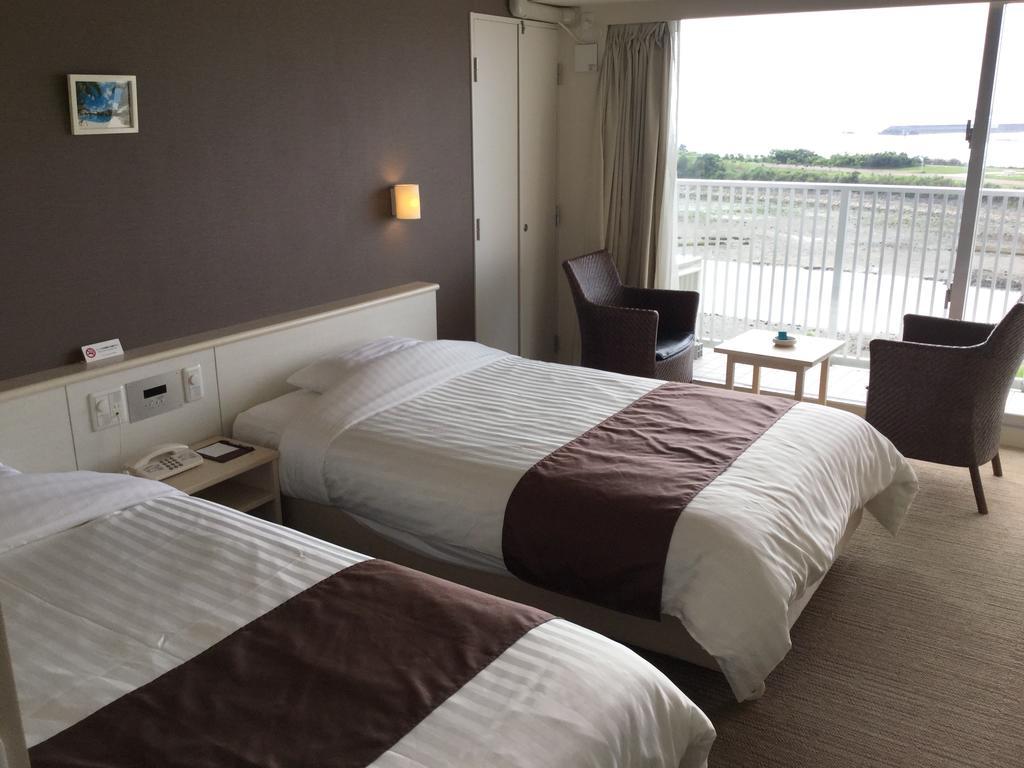 Hotel Gran View Garden Okinawa Tomigusuku Екстериор снимка